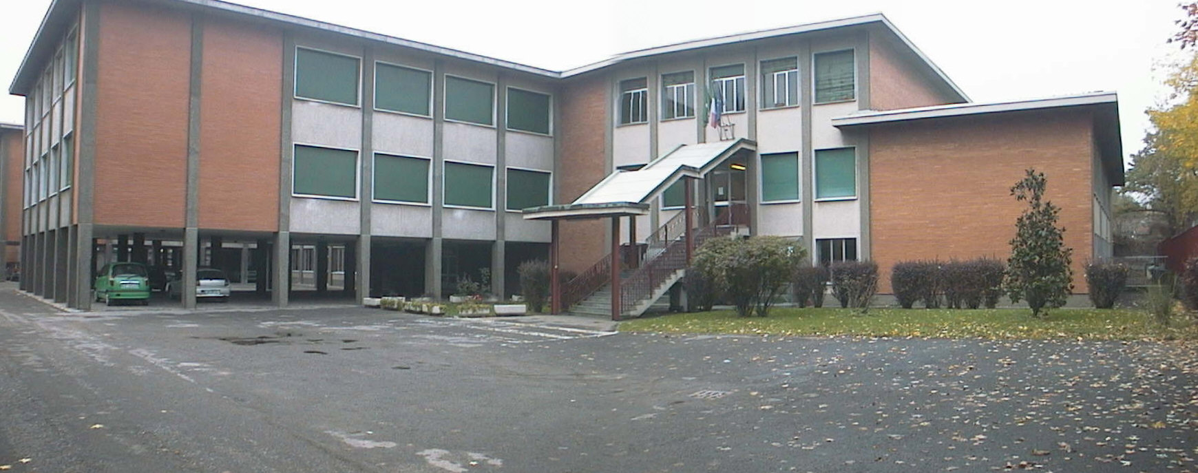 scuola_media_800_800